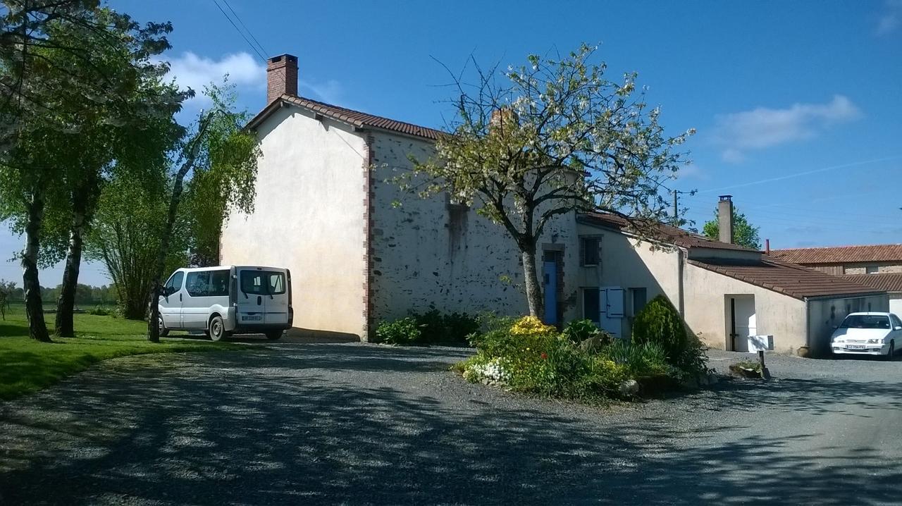 Vendrennes Chez Florymarysol Bed & Breakfast Eksteriør bilde
